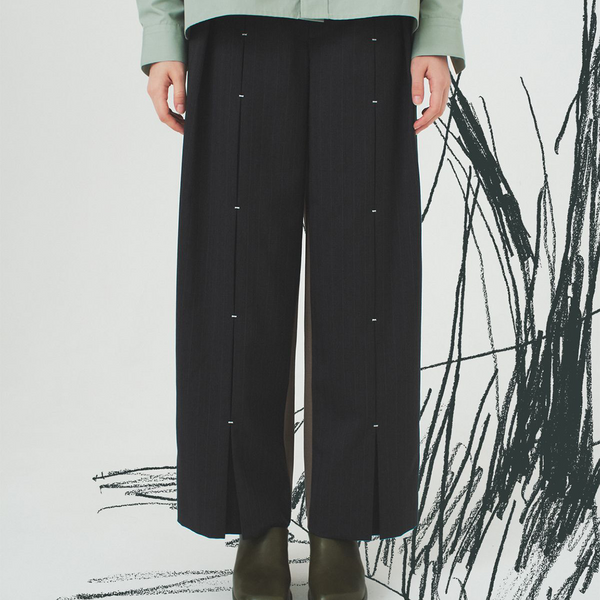 soduk -slit trousers / gray – The Contemporary Fix Kyoto