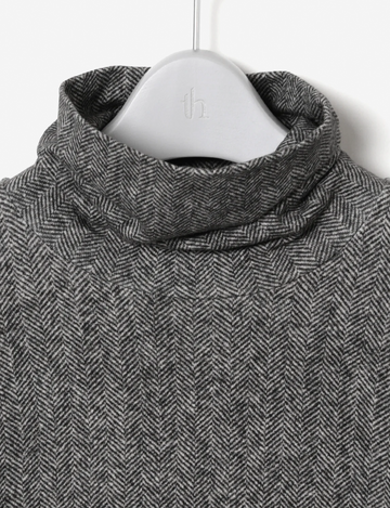 th products - Tweed Printed Turtleneck / gray – The Contemporary