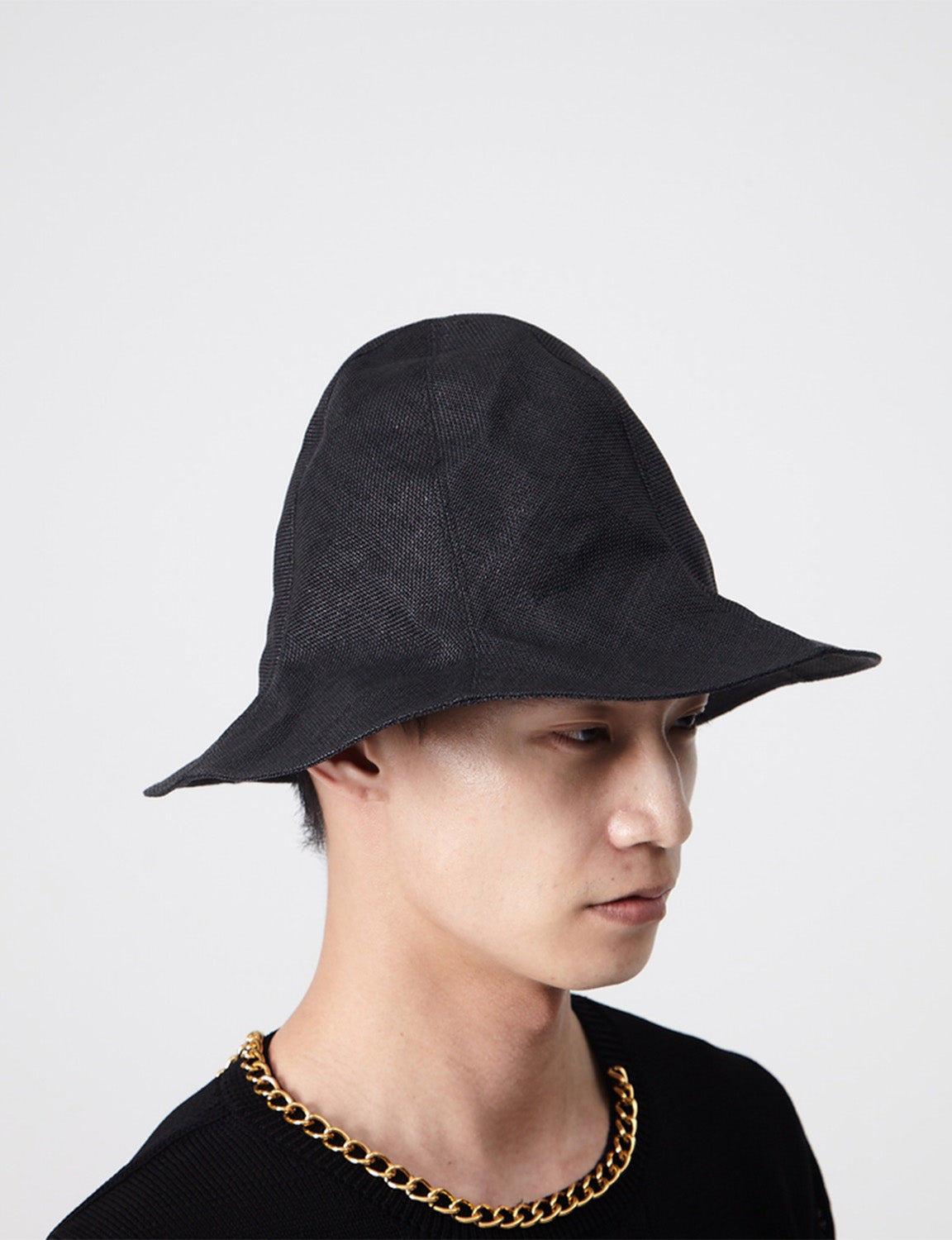 Paper Tulip hat – Black