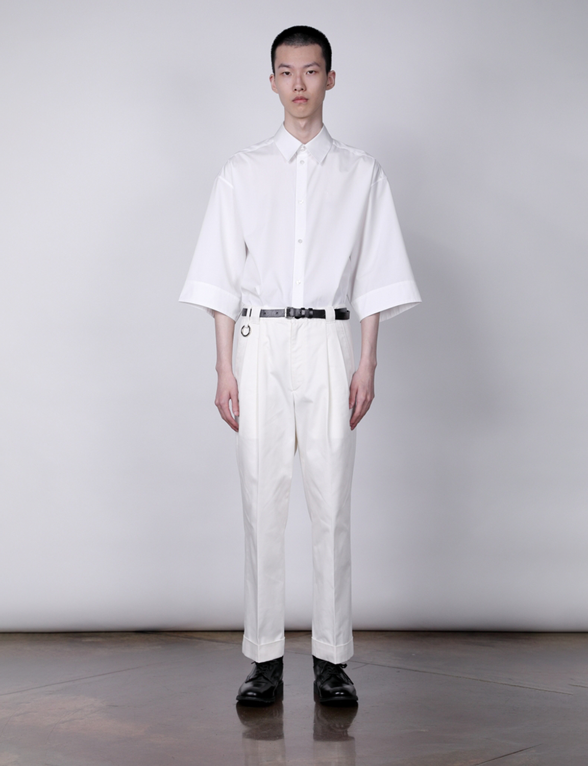 Tailored Work Pants (Artist Wardrobe / Keisuke Nakamura DAIKEI MILLS) / white