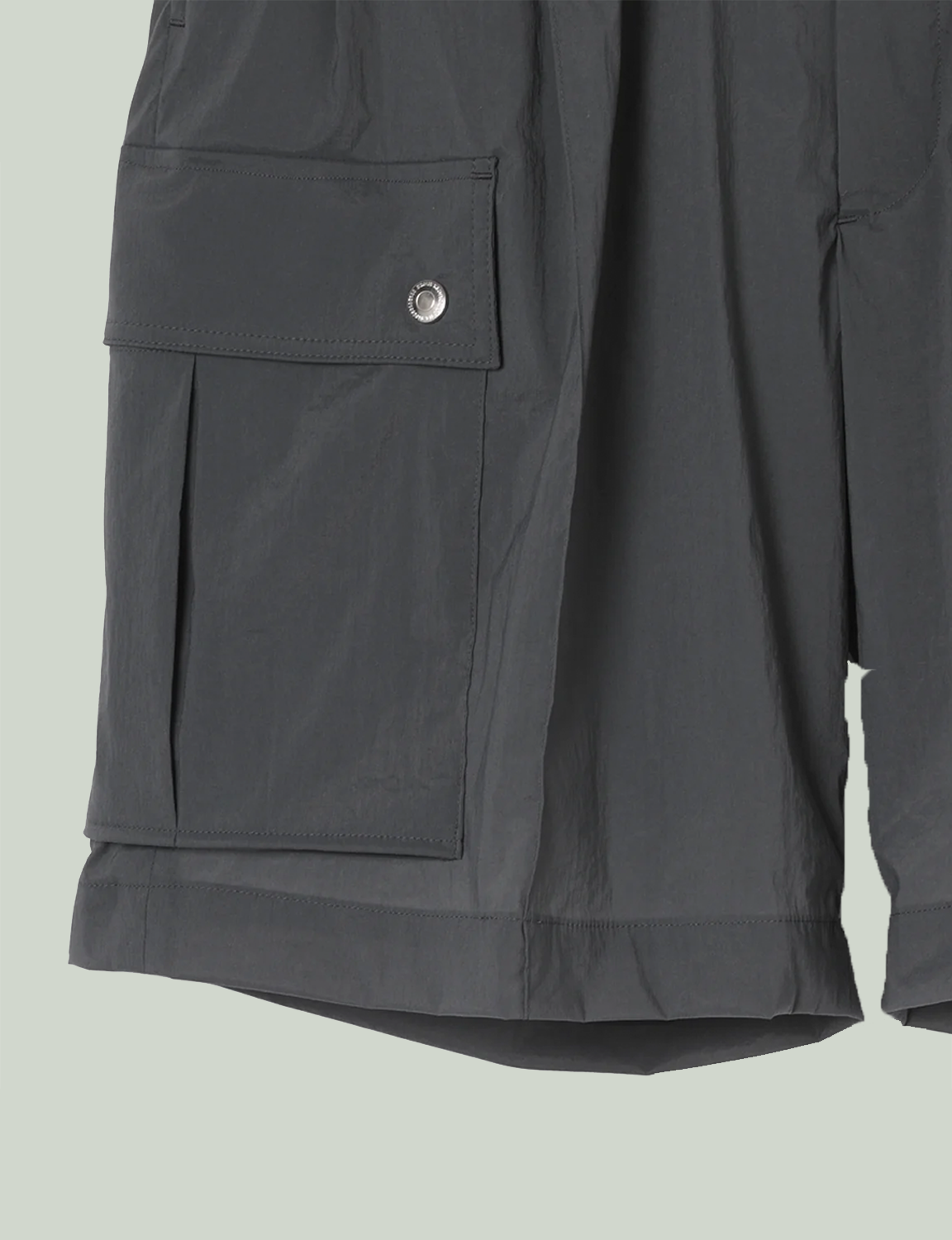 NERDRUM / Shorts / gray