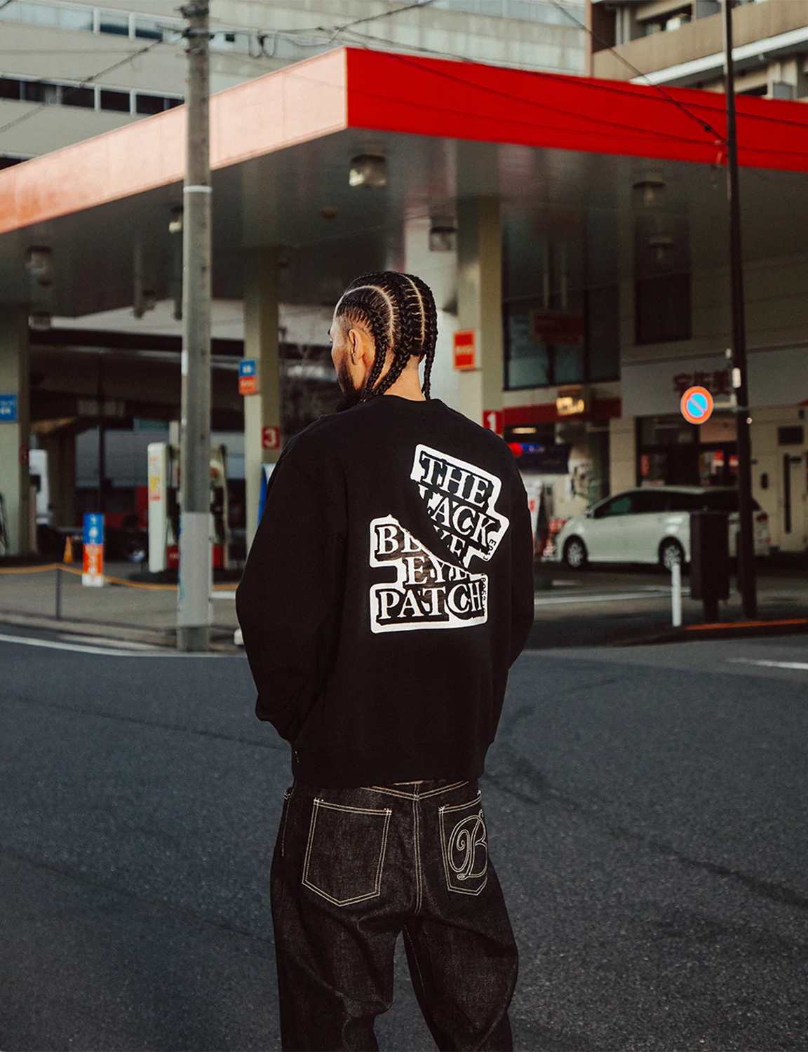 RIPPED APART OG LABEL CREW SWEAT