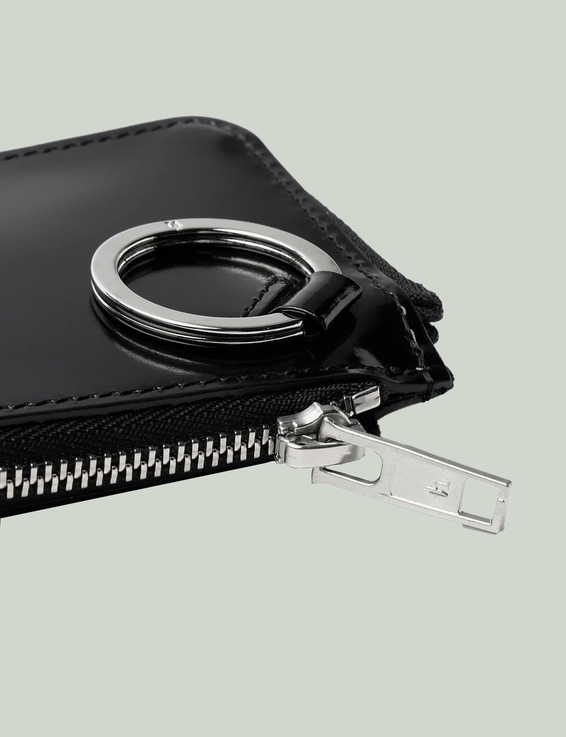 W ZIP Card Case / black×silver