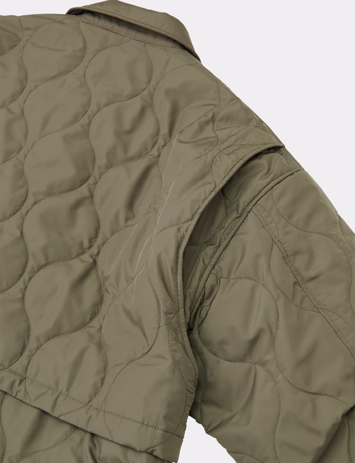 QUILTED ZIP POCKET BENCH JACKET