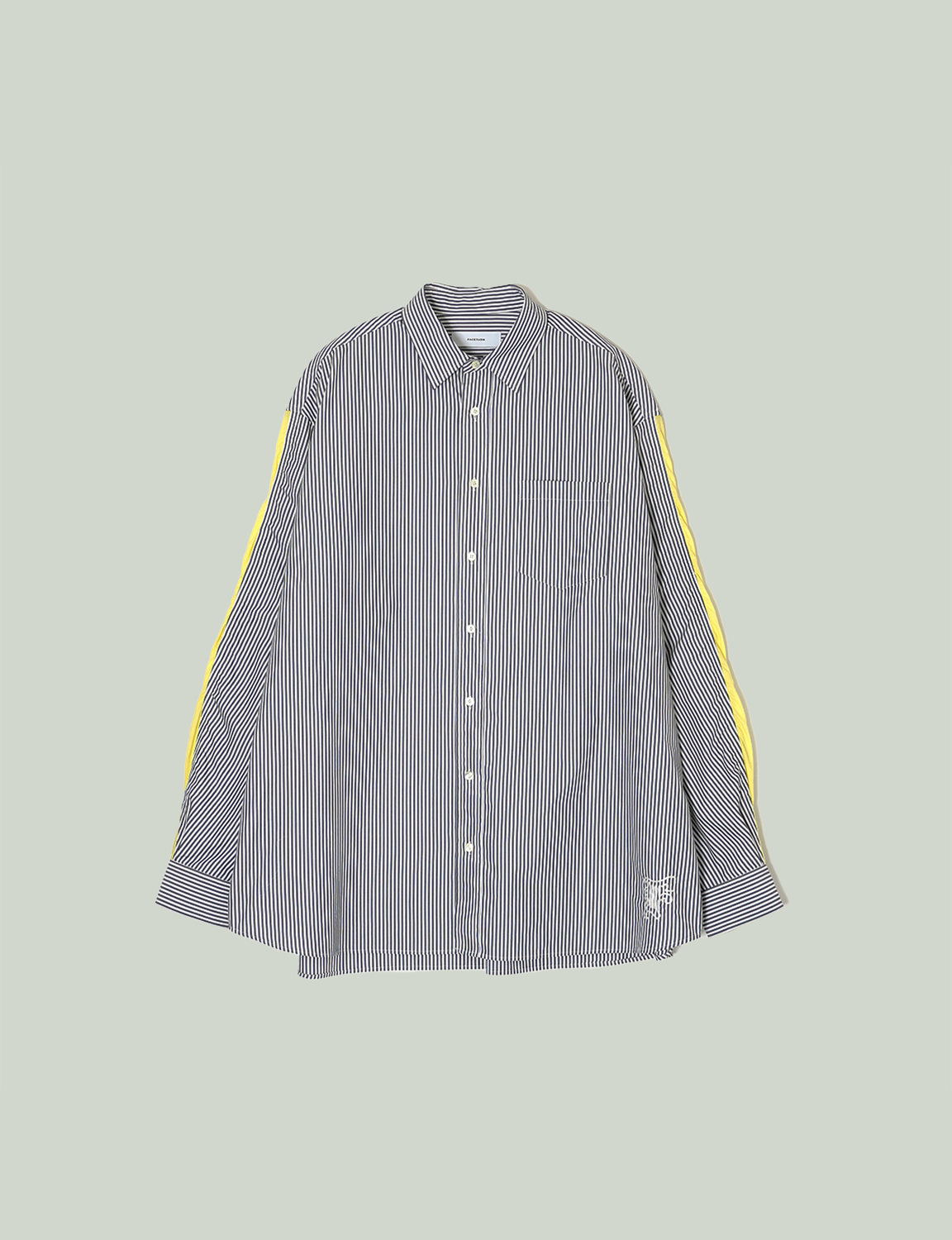 SLEEVE PANEL BIG HEART SHIRT