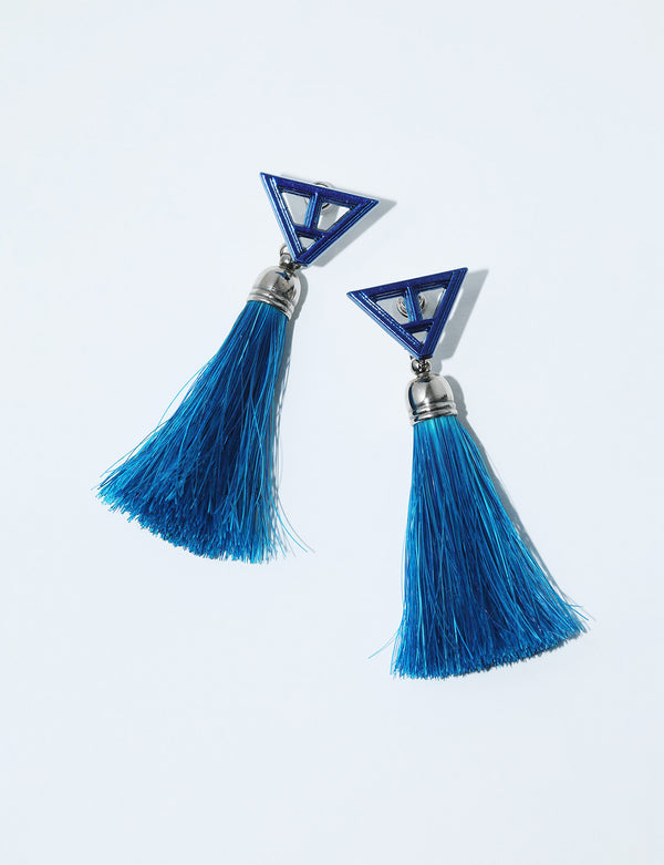 TRIANGLE FRINGE PIERCED EARRINGS