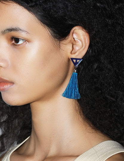 TRIANGLE FRINGE PIERCED EARRINGS