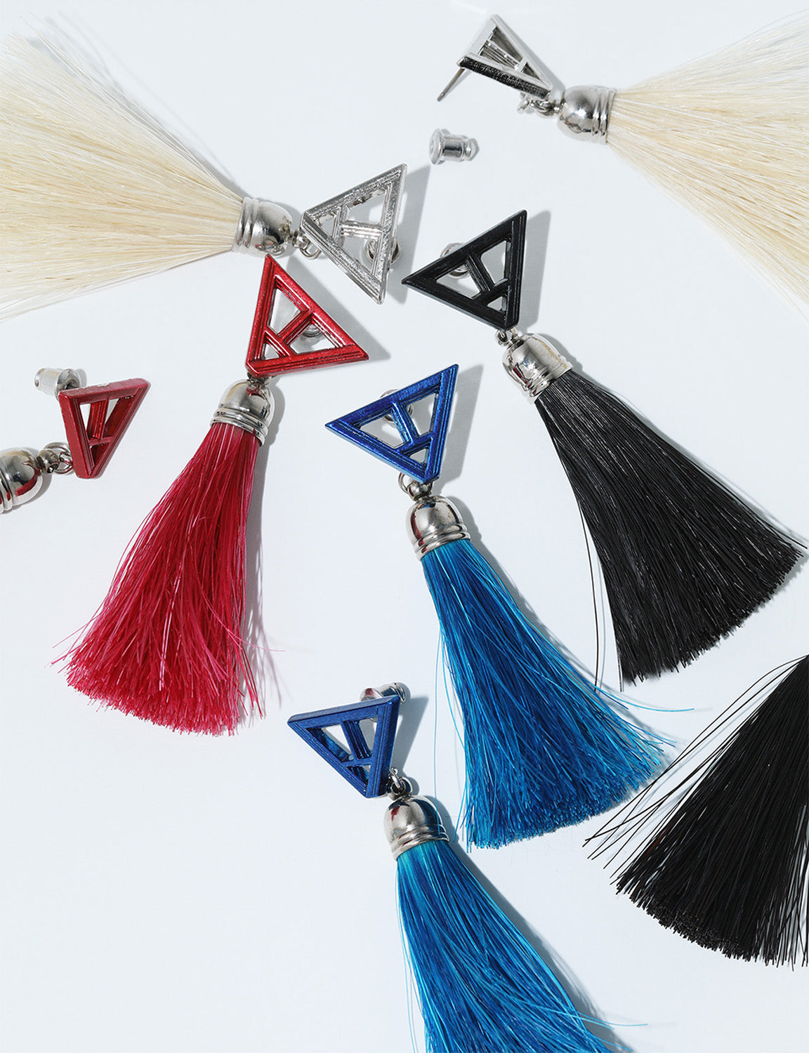 TRIANGLE FRINGE PIERCED EARRINGS